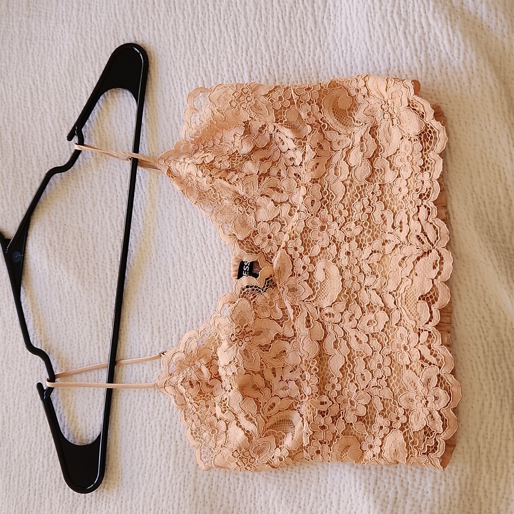 Lace camisole, NWT